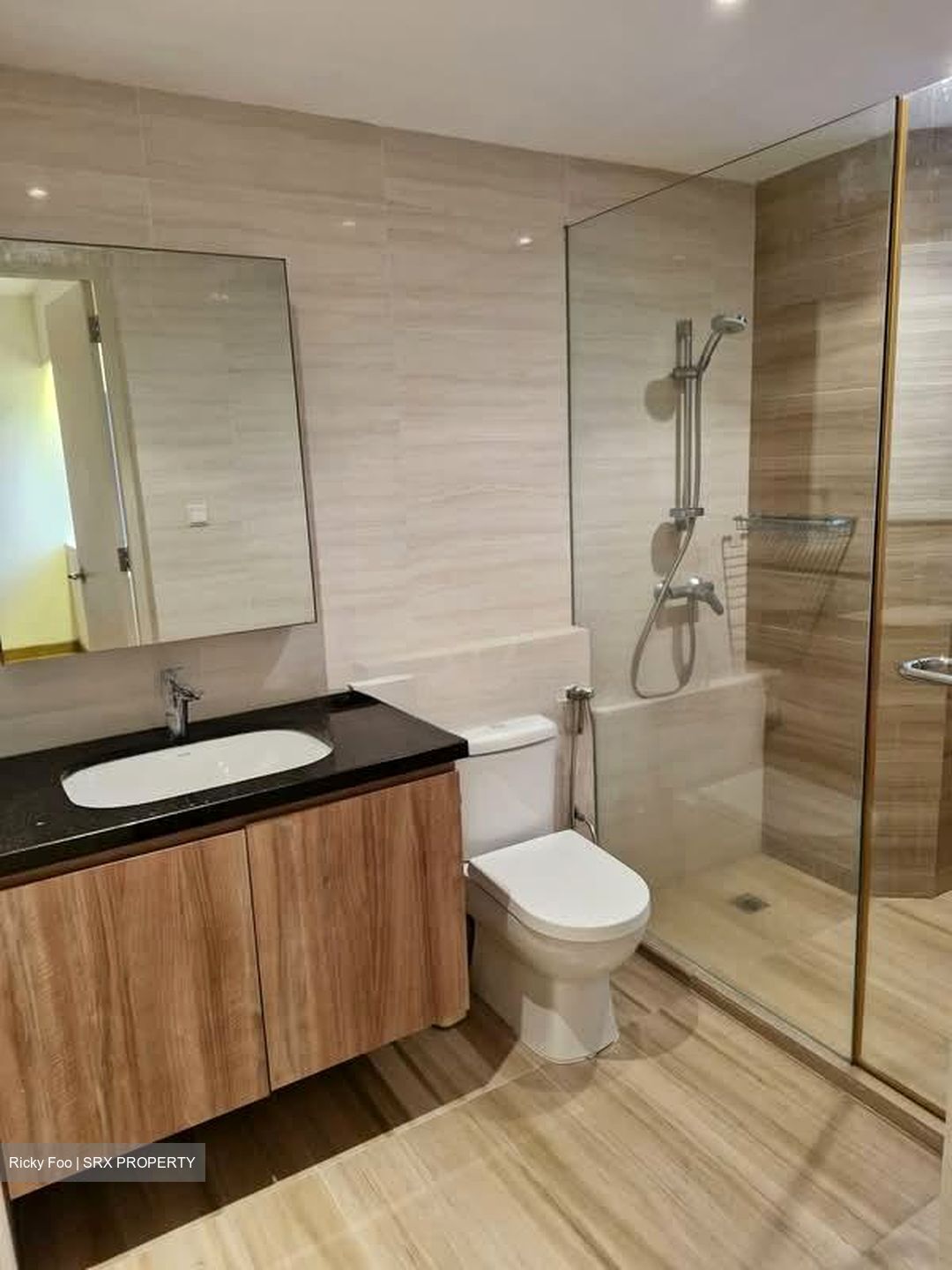 Beverly Hill (D10), Condominium #602858281